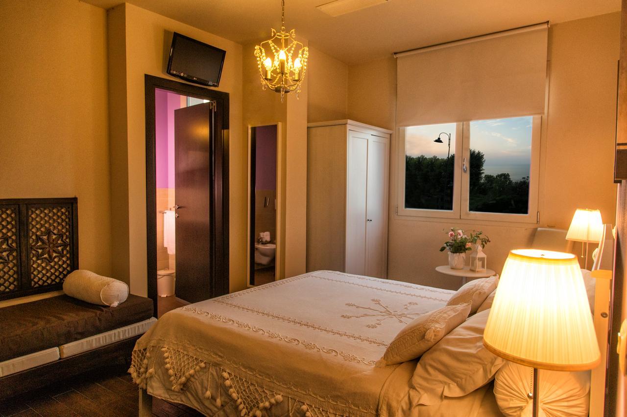 Bahita - Betty'S B&B Габічче-Маре Екстер'єр фото